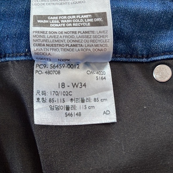 Signature by Levi Strauss Women's Skinny Jeans - Dark Blue - Picture 6 of 6